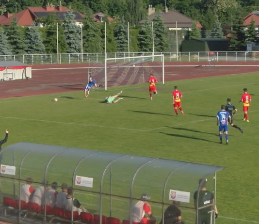 OSTRE STRZELANIE W SANDOMIERZU – WISŁA POKONAŁA REZERWY KORONY KIELCE