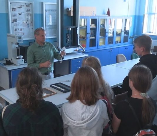 DNI OTWARTE W GORZYCACH – ZESPÓŁ SZKÓŁ ZAPREZENTOWAŁ SWOJĄ OFERTĘ