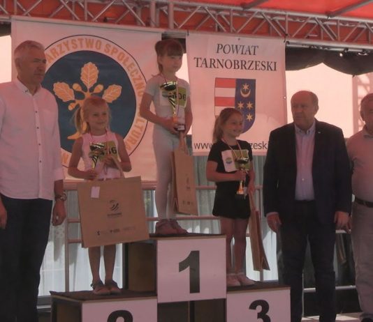 W NOWEJ DĘBIE KULTYWUJĄ TRADYCJĘ – KOLEJNA EDYCJA BIEGÓW ULICZNYCH