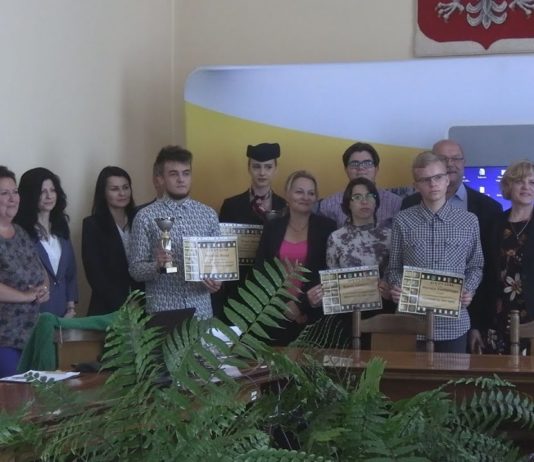 UCZNIOWIE O SWOIM ZAWODZIE – W TARNOBRZEGU PODSUMOWANO KONKURS FILMOWY