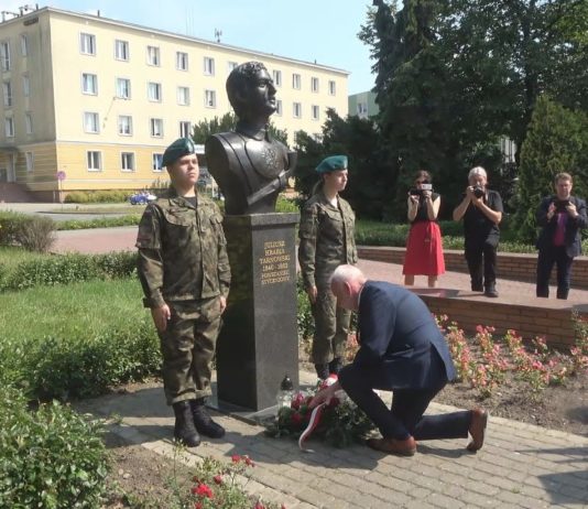 W ROCZNICĘ ŚMIERCI JULIUSZA TARNOWSKIEGO – TARNOBRZEG UPAMIĘTNIŁ POWSTAŃCA STYCZNIOWEGO