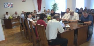 WSZYSCY RADNI POZYTYWNIE OCENILI BURMISTRZA – SESJA ABSOLUTORYJNA W BARANOWIE SANDOMIERSKIM