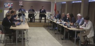 SESJA ABSOLUTORYJNA W NOWEJ DĘBIE – RADA MIEJSKA NEGATYWNIE OCENIŁA BURMISTRZA