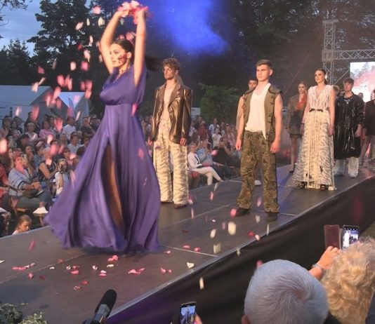 MODA I NATURA W DUECIE – NOWA DĘBA FASHION SHOW PO RAZ PIERWSZY