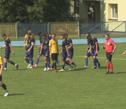 PORAŻKA STALI NOWA DĘBA – POGOŃ LEŻAJSK WYWALCZYŁA TRZY PUNKTY