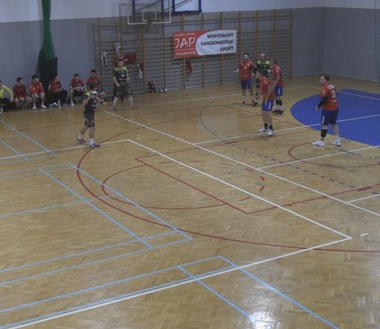 EMOCJONUJĄCA INAUGURACJA W SANDOMIERZU – WISŁA PRZEGRAŁA Z VIRETEM ZAWIERCIE