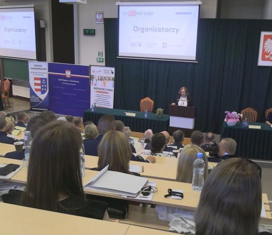 WIELOWYMIAROWOŚĆ PRZEMOCY – KONFERENCJA NAUKOWA W PAŃSTWOWEJ UCZELNI ZAWODOWEJ