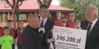 SPORTOWA INWESTYCJA W ZAKRZOWIE – PIŁKARZE JUNIORA BĘDĄ MIELI DOGODNE WARUNKI