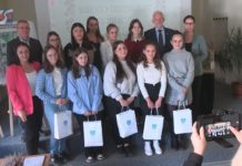 MAJĄ POMYSŁ NA PLAC BARTOSZA GŁOWACKIEGO – W TARNOBRZESKIM „ROLNIKU” POWSTAŁY PROJEKTY