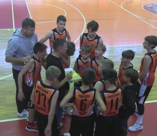 UDANY POCZĄTEK SEZONU MŁODYCH KOSZYKARZY – DRUGA WYGRANA SIARKI TARNOBRZEG