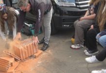 ZDOBYWAJĄ CENNE DOŚWIADCZENIE – KURSY I SZKOLENIA W „BUDOWLANCE”