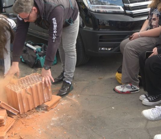 ZDOBYWAJĄ CENNE DOŚWIADCZENIE – KURSY I SZKOLENIA W „BUDOWLANCE”