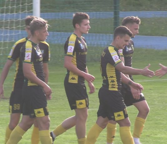 SIEDEM BRAMEK W NOWEJ DĘBIE – SIARKA TARNOBRZEG W PUCHAROWYM FINALE