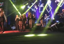 „…TEN KAWAŁEK PODŁOGI…” – PORYWAJĄCY PATRIOTYCZNY KONCERT W TARNOBRZEGU