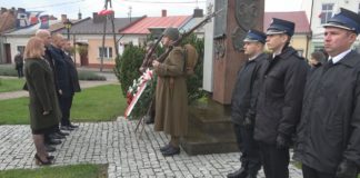 PODZIĘKOWALI ZA DAR WOLNOŚCI – NARODOWE ŚWIĘTO NIEPODLEGŁOŚCI W BARANOWIE SANDOMIERSKIM