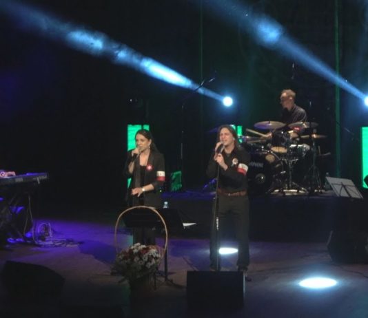 „GDY PIOSENKA SZŁA ZA WOJSKIEM” – ZESPÓŁ INVICTUS DLA NIEPODLEGŁEJ