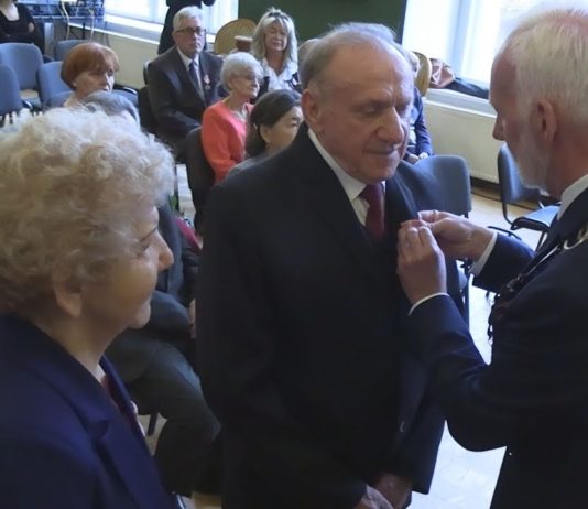 MAŁŻONKOWIE ODEBRALI MEDALE – ZŁOTE GODY W ZAMKU TARNOWSKICH