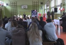 W TARNOBRZEGU DLA NIEPODLEGŁEJ – KONKURS PIOSENKI I PIEŚNI PATRIOTYCZNEJ