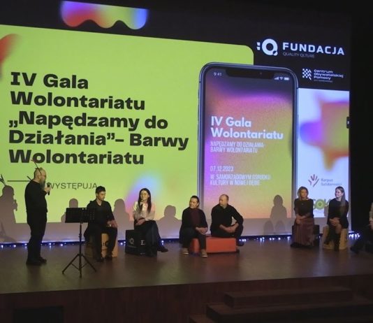 NAPĘDZAJĄ DO DZIAŁANIA – GALA WOLONTARIATU W NOWEJ DĘBIE