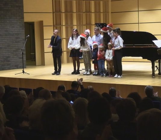 ZAGRALI NA DWA FORTEPIANY – PORYWAJĄCY KONCERT W TARNOBRZEGU