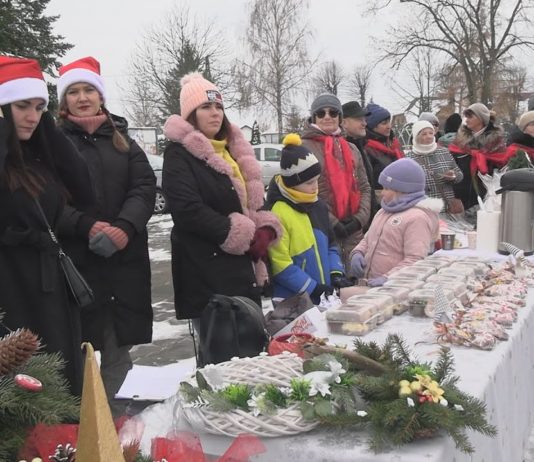 WSPÓLNE OCZEKIWANIE NA ŚWIĘTA – KIERMASZ BOŻONARODZENIOWY W GRĘBOWIE
