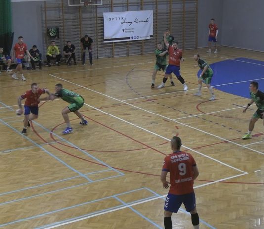 RZUTY KARNE W SANDOMIERZU – PIŁKARZE RĘCZNI WISŁY PRZEGRALI Z AZS UMCS LUBLIN