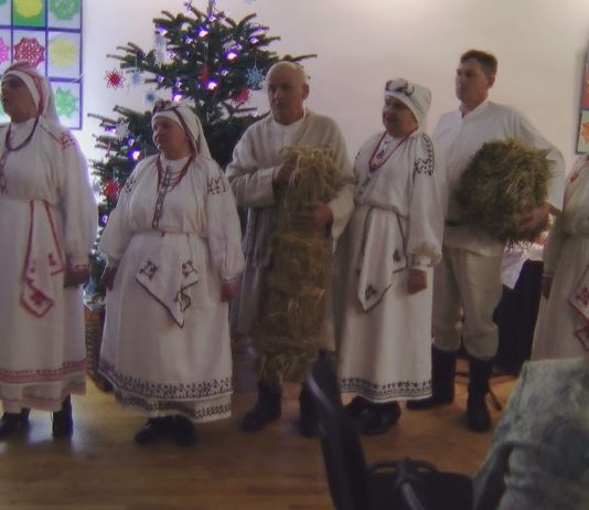 ŚWIĄTECZNE SPOTKANIE Z TRADYCJĄ – WIGILIA LASOWIACKA W BARANOWIE SANDOMIERSKIM