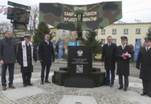 W SANDOMIERZU ZAKOŃCZONO INWESTYCJĘ – OTWARCIE RONDA SANDOMIERSKICH RADIOTECHNIKÓW