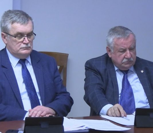 POWIAT TARNOBRZESKI Z BUDŻETEM NA 2024 ROK – RADA JEDNOGŁOŚNIE PRZYJĘŁA UCHWAŁĘ