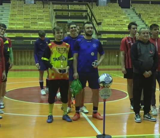 TURNIEJ PEŁEN NIESPODZIANEK – KONICZYNKA OCICE WYGRAŁA PUCHAR PREZYDENTA