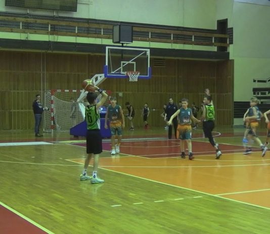 UDANY TURNIEJ SIARKI TARNOBRZEG – KOLEJNE WYGRANE MŁODYCH KOSZYKARZY