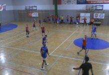 UPRAGNIONE PRZEŁAMANIE PIŁKARZY RĘCZNYCH – WISŁA SANDOMIERZ POKONAŁA DRUŻYNĘ Z KIELC