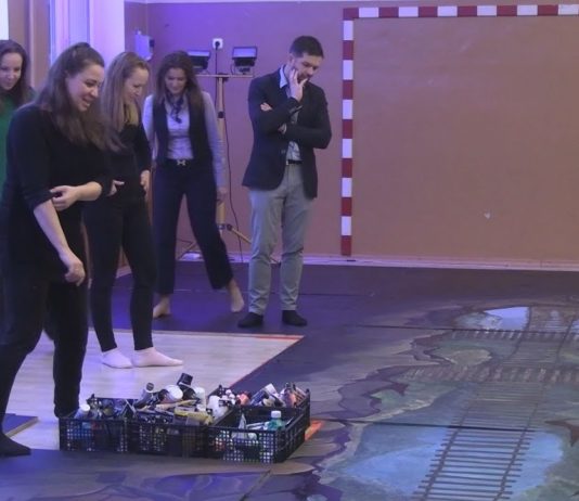 POKAZ MALARSTWA ILUZJONISTYCZNEGO 3D – W ROZALINIE POWSTAJE NIEZWYKŁE DZIEŁO