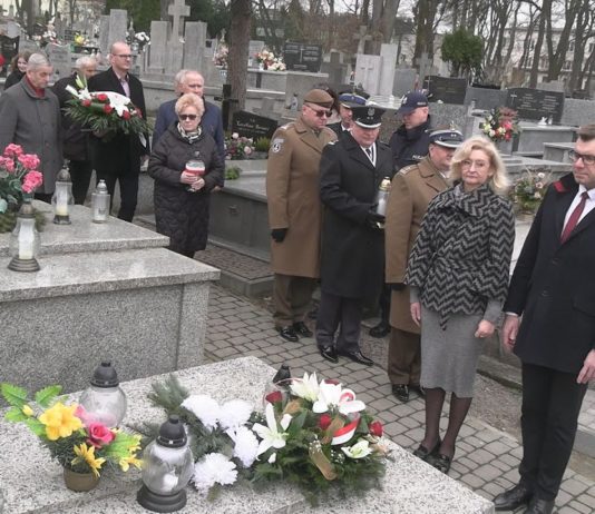 NARODOWY DZIEŃ PAMIĘCI ŻOŁNIERZY WYKLĘTYCH – W SANDOMIERZU PAMIĘTALI O BOHATERACH