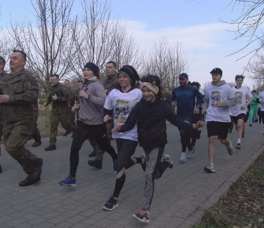 REKORDOWY BIEG TROPEM WILCZYM – W TARNOBRZEGU UPAMIĘTNILI ŻOŁNIERZY WYKLĘTYCH