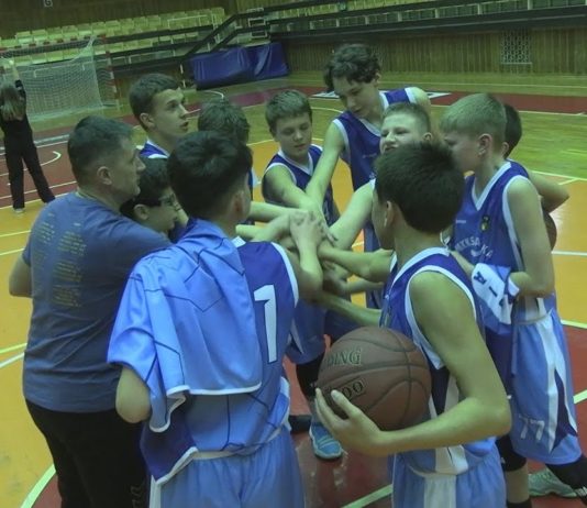 PIERWSZY KROK W KIERUNKU AWANSU – ŚWIETNY MECZ KOSZYKARZY SIARKI TARNOBRZEG