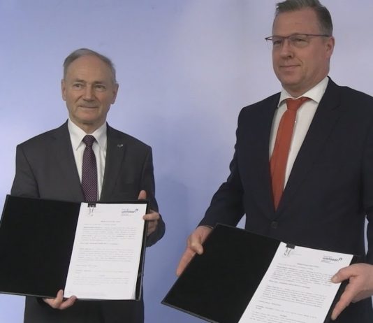 UMOWA NA BUDOWĘ HALI PODPISANA – AGENCJA ROZWOJU PRZEMYSŁU INWESTUJE W TARNOBRZEGU