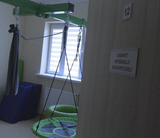 PORADNIA DOCZEKAŁA SIĘ NOWEJ SIEDZIBY – W NOWEJ DĘBIE ZAKOŃCZYLI DUŻĄ INWESTYCJĘ