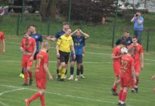 MECZ NA SZCZYCIE W GRĘBOWIE – SŁOWIANIN PEWNIE POKONAŁ KOLEJARZA KNAPY