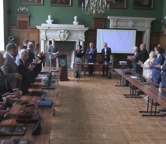 UROCZYSTE ŚLUBOWANIE W ZAMKU TARNOWSKICH – ŁUKASZ NOWAK PREZYDENTEM TARNOBRZEGA