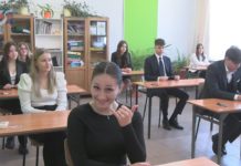 MATURALNY MARATON ROZPOCZĘTY – EGZAMIN DOJRZAŁOŚCI W TARNOBRZEGU