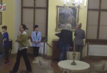 UDANA NOC MUZEÓW W TARNOBRZEGU – WIELU ZWIEDZAJĄCYCH ODWIEDZIŁO ZAMEK TARNOWSKICH