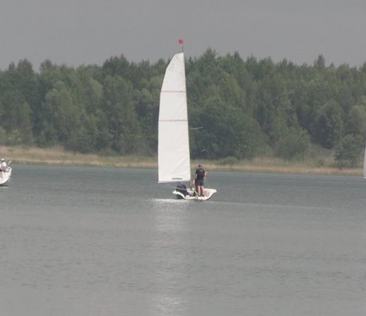 TRZECIA EDYCJA „FORBET CUP” ROZPOCZĘTA – REGATY NA WODACH JEZIORA TARNOBRZESKIEGO