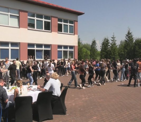 WIELKA SZKOLNA INTEGRACJA – DRUGI PIKNIK W TARNOBRZESKIEJ „PRYMASÓWCE”