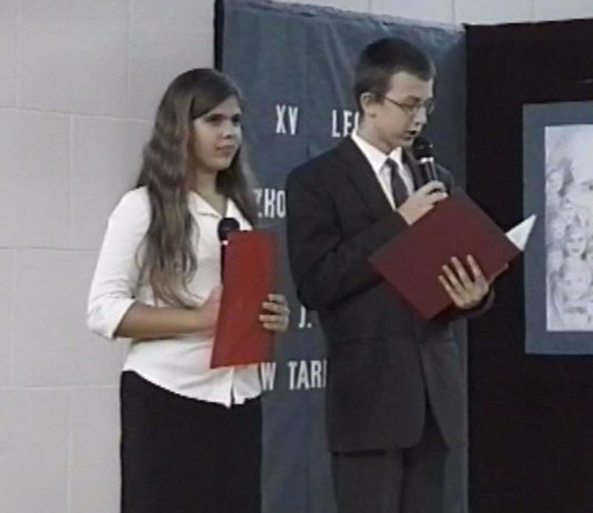 XV LECIE SZKOŁY PODSTAWOWEJ NR 10 W TARNOBRZEGU – PROD. 2001