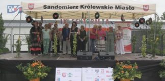 ZABAWA, EDUKACJA ORAZ INTEGRACJA – ŚWIĘTO SENIORÓW W SANDOMIERZU