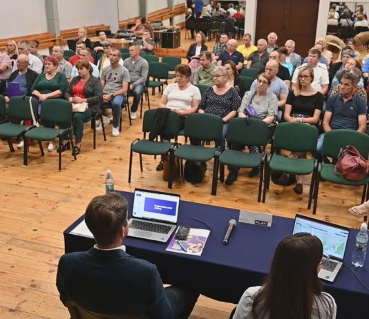 EMOCJE WOKÓŁ BUDOWY TRZECH MASZTÓW – CO DALEJ Z INWESTYCJAMI NA TERENIE GMINY GORZYCE?