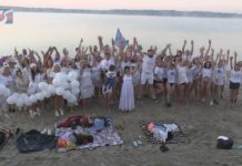 CHARYTATYWNA KĄPIEL O WSCHODZIE SŁOŃCA – WIOSENNA ODSŁONA JEZIORA ANIOŁÓW