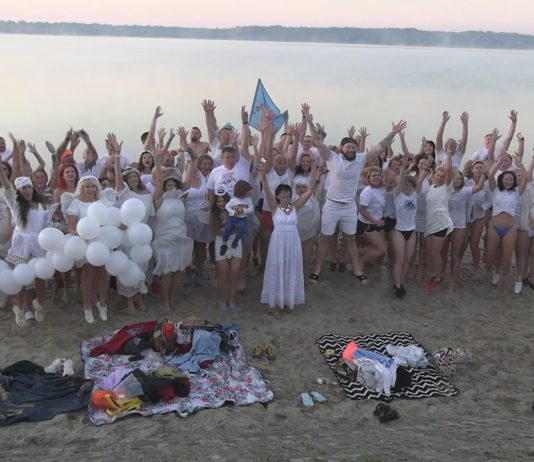 CHARYTATYWNA KĄPIEL O WSCHODZIE SŁOŃCA – WIOSENNA ODSŁONA JEZIORA ANIOŁÓW