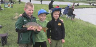 INTEGRACJA I ZABAWA W TARNOBRZEGU – WĘDKARZE ZORGANIZOWALI DZIEŃ DZIECKA